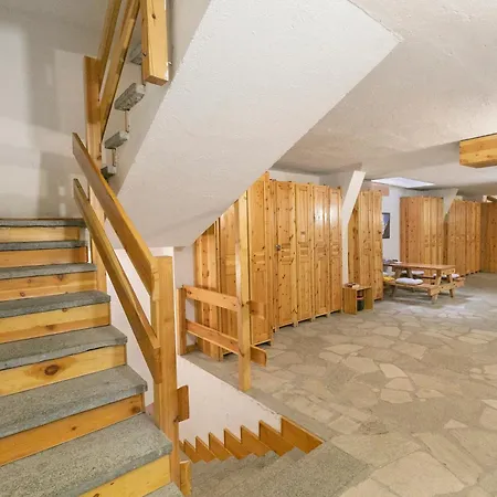Apartment Quota 1800 - Happy *